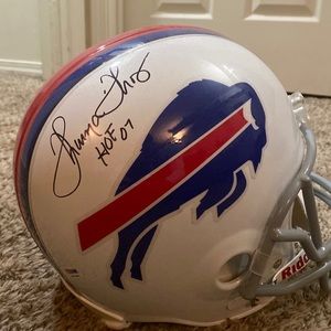 Thurman Thomas full size autographed helmet! Hall of Fame 2007 Bills